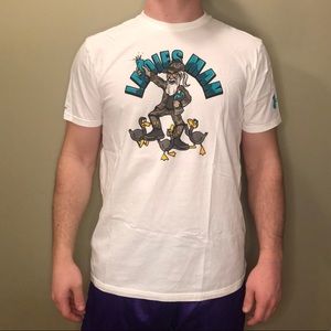 UNDER ARMOR Duck Dynasty Shirt (SIZE LARGE)